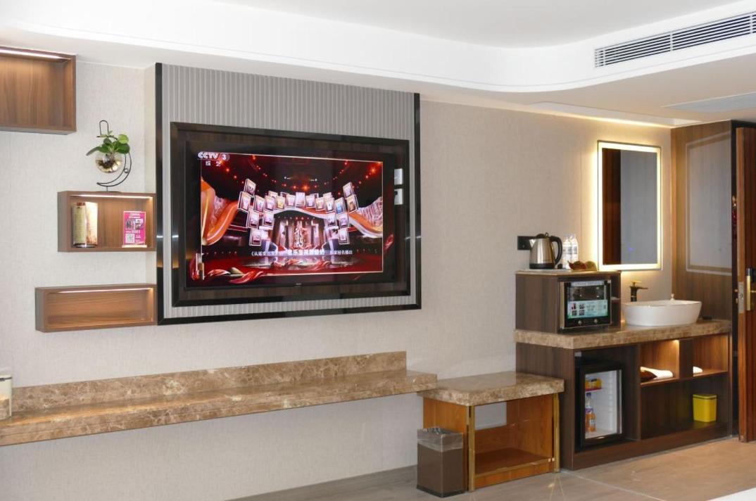 Jinan Yuquan Simpson Hotel Dış mekan fotoğraf